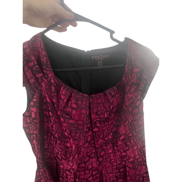 REGINA brand Glossy Red Women's Dress Size 10 Never Worn Abstract Printer Jacqua - Picture 4 of 8